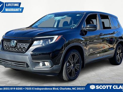 Used 2021 Honda Passport Sport image 3