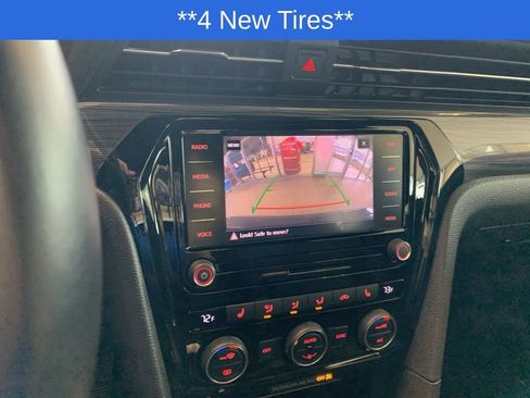 Used 2021 Volkswagen Passat 2.0T R-Line w/ Luggage Net & Mats Package image 7