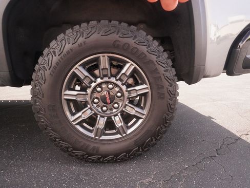 Used 2026 GMC Sierra 1500 AT4X AWD/4WD image 39