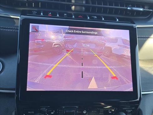 New 2025 Jeep Grand Cherokee Limited w/ Trailer Tow Package image 11