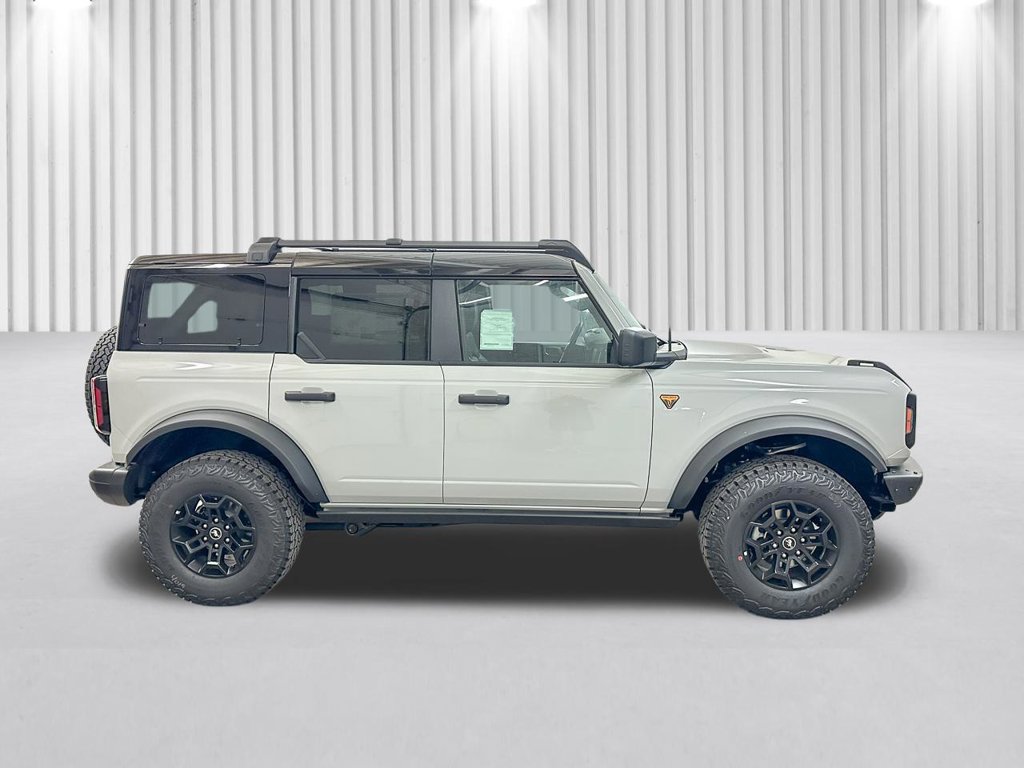 New 2026 Ford Bronco Badlands AWD/4WD image 3