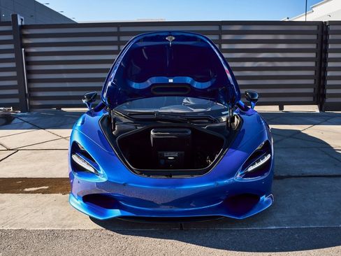 Used 2024 McLaren 750S Spider image 19