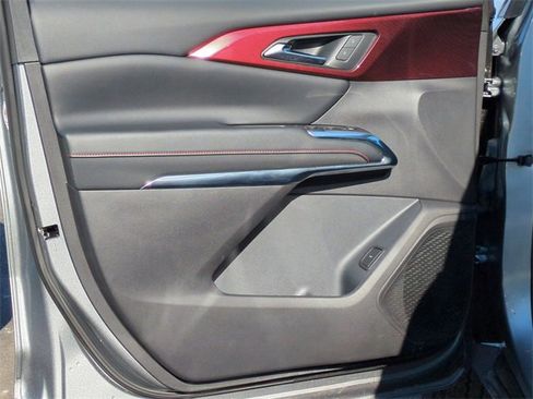 Certified 2025 Chevrolet Traverse Z71 w/ Driver Confidence Package image 23