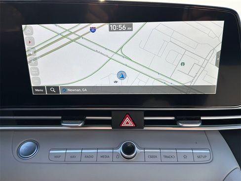 New 2026 Hyundai Elantra Limited image 28