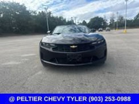 Used 2024 Chevrolet Camaro LT w/ Technology Package RWD image 2