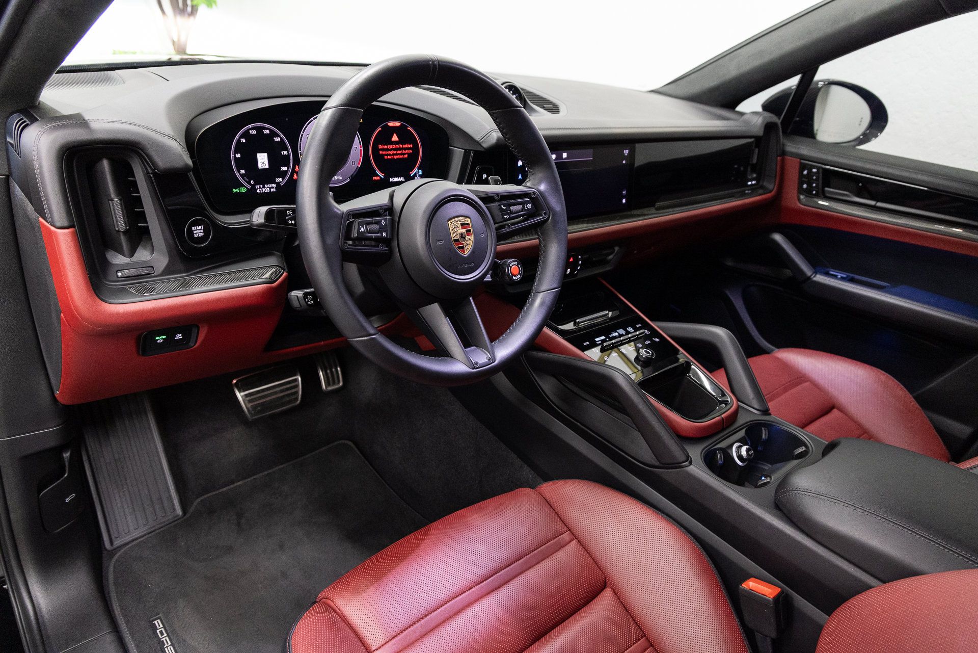 Used 2024 Porsche Cayenne Turbo GT AWD/4WD image 6