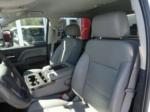 Used 2015 Chevrolet Silverado 3500 W/T w/ WT Convenience Package image 9