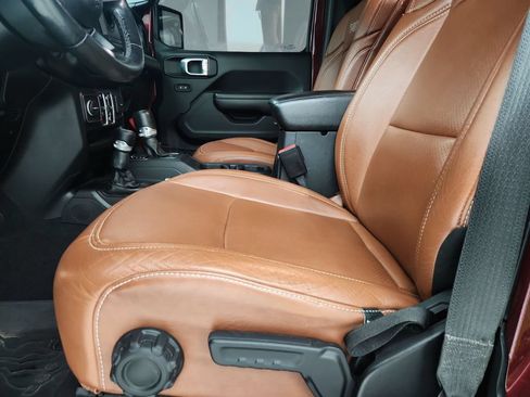 Used 2021 Jeep Wrangler Unlimited Sport AWD/4WD image 22