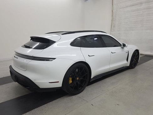 Used 2022 Porsche Taycan GTS AWD/4WD image 4