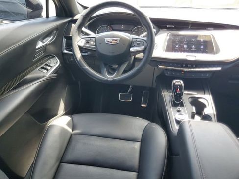 Certified 2022 Cadillac XT4 Sport w/ Comfort Package FWD image 16