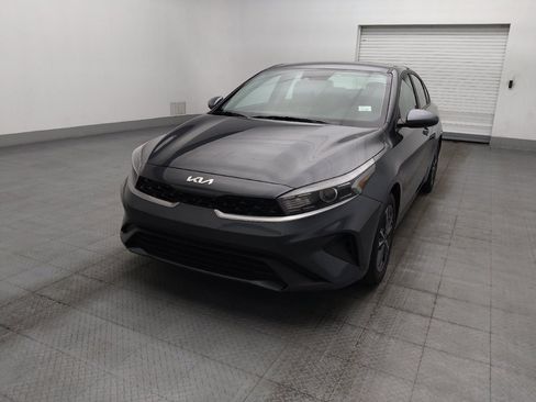 Used 2024 Kia Forte LXS FWD image 15