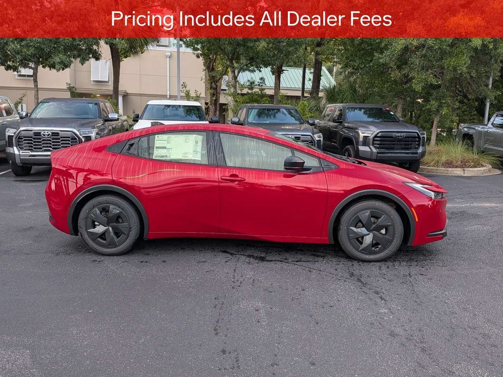 New 2027 Toyota Prius LE FWD image 4