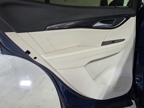 Used 2023 Buick Envision Preferred image 13