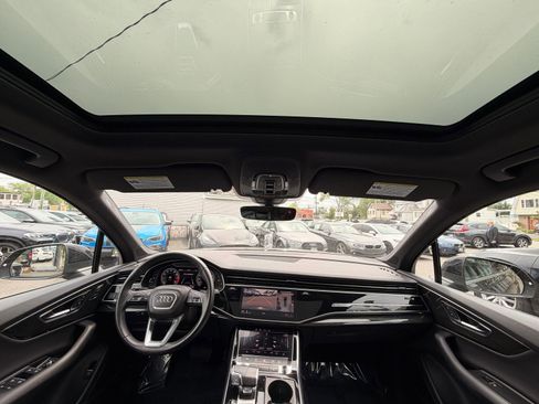 Used 2021 Audi Q7 2.0T Premium Plus w/ Premium Plus Package AWD/4WD image 34