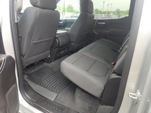 Used 2021 Chevrolet Silverado 1500 RST image 14