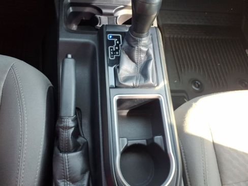 Used 2021 Toyota Tacoma SR w/ SR Convenience Package RWD image 20