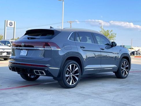 New 2026 Volkswagen Atlas Cross Sport SEL Premium R-Line image 8