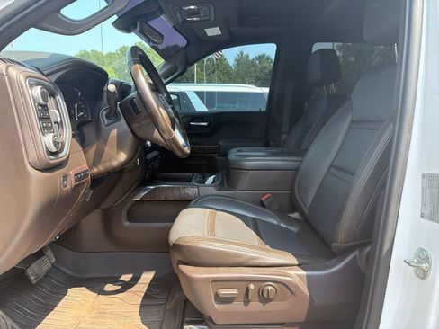Used 2019 GMC Sierra 1500 Denali w/ Denali Ultimate Package AWD/4WD image 3