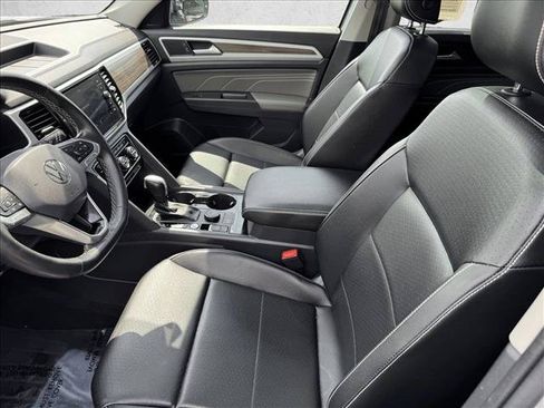 Used 2022 Volkswagen Atlas SEL AWD/4WD image 9