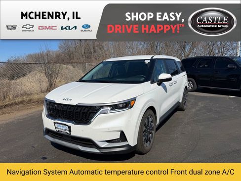 Used 2023 Kia Carnival EX image 1