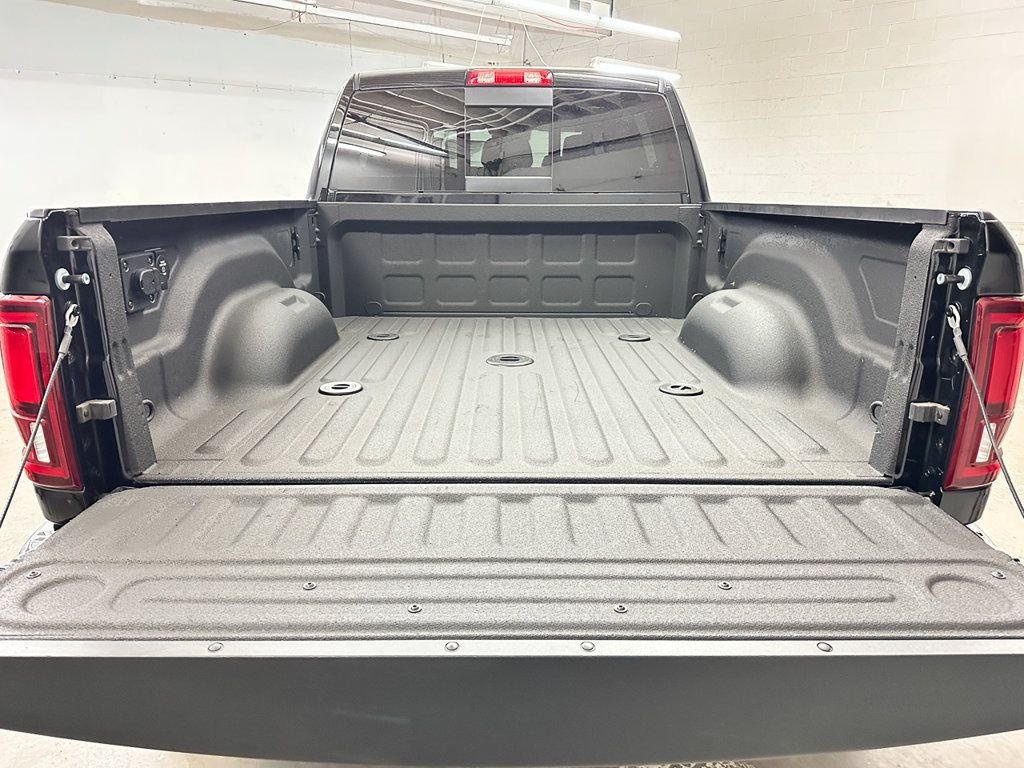 Used 2026 RAM 3500 Limited w/ Bed Utility Group AWD/4WD image 18