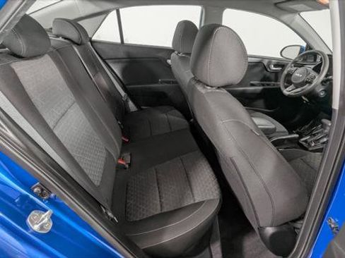 Used 2022 Kia Rio S image 21