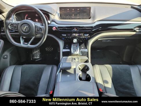 Used 2022 Acura MDX A-Spec image 12