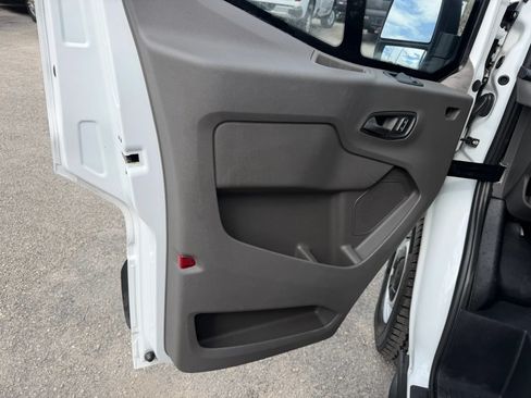 Used 2024 Ford Transit 250 148 Medium Roof w/ Load Area Protection Package RWD image 15