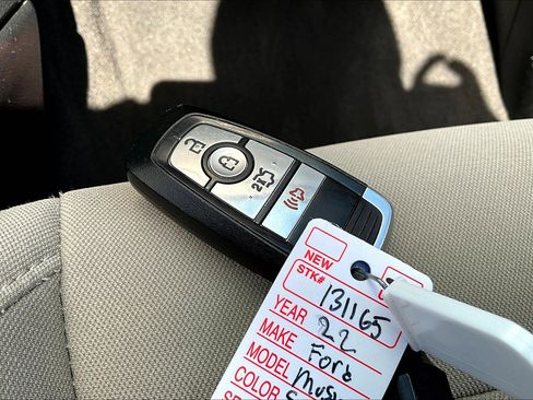 Used 2022 Ford Mustang Convertible w/ Equipment Group 101A image 12