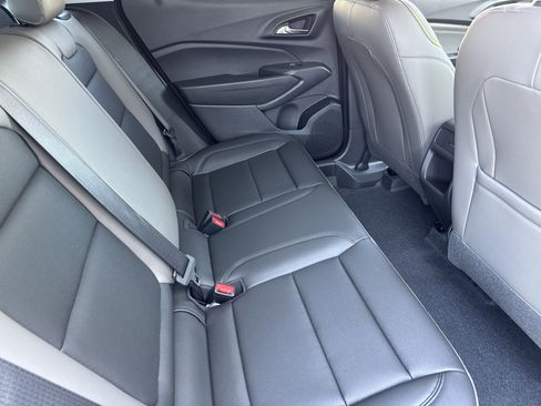 New 2025 Chevrolet Trax ACTIV w/ Driver Confidence Package image 19