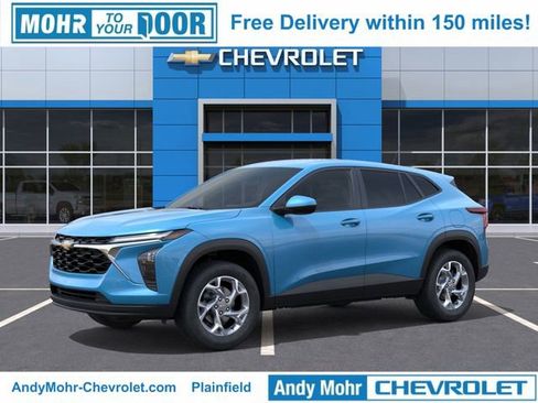 New 2026 Chevrolet Trax LS image 3