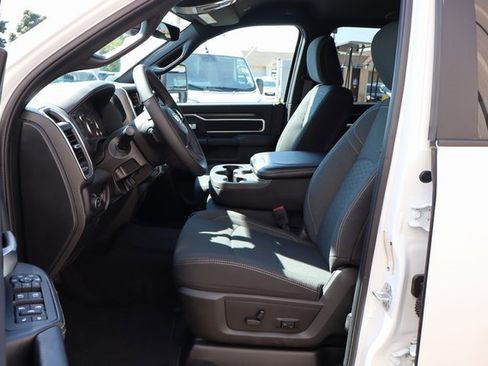 Used 2025 RAM 2500 Big Horn image 12