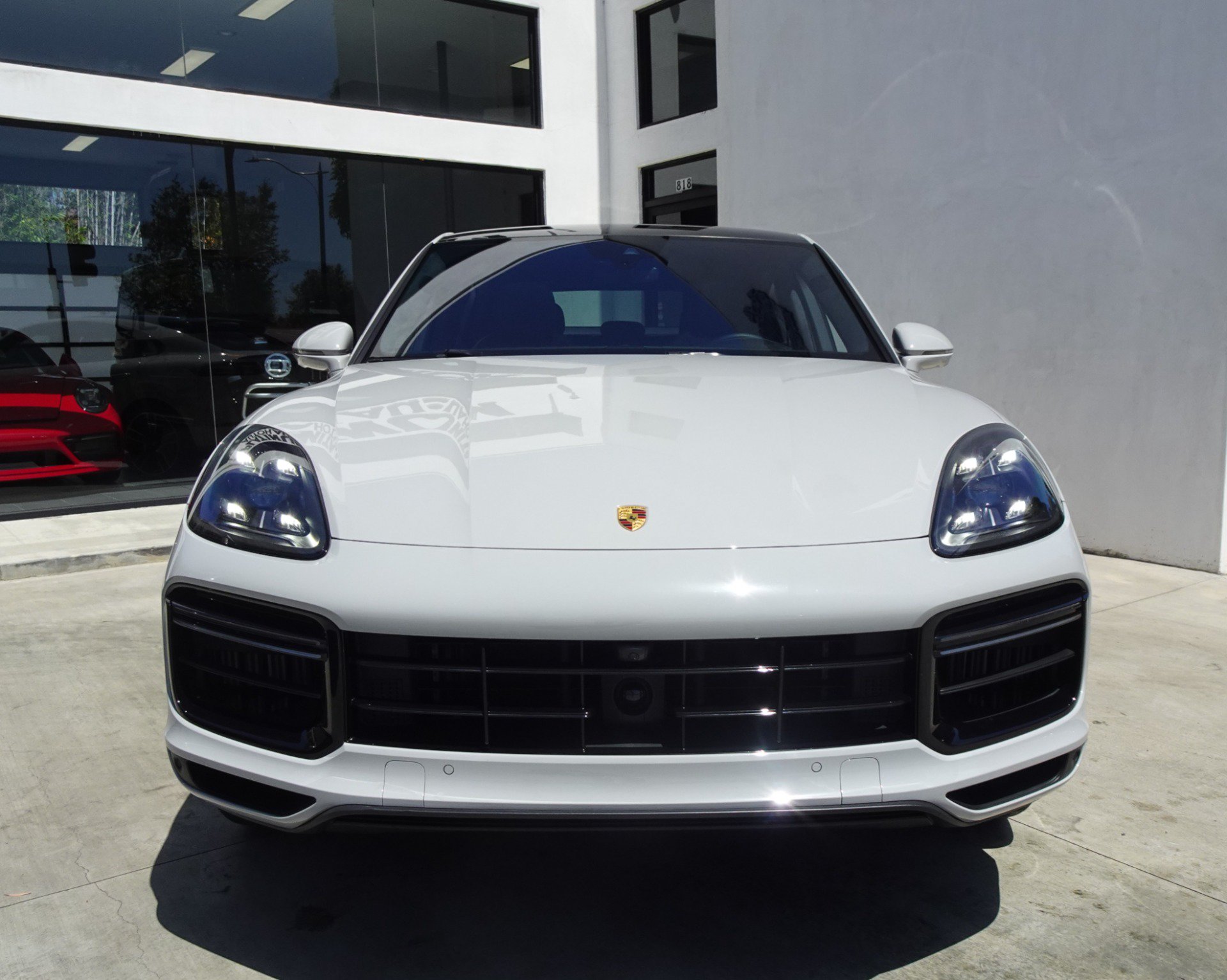 Used 2023 Porsche Cayenne Turbo w/ Premium Package Plus (PI3) AWD/4WD image 4