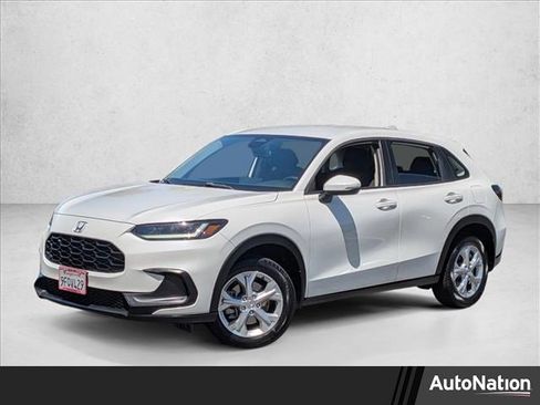 Used 2023 Honda HR-V LX image 1