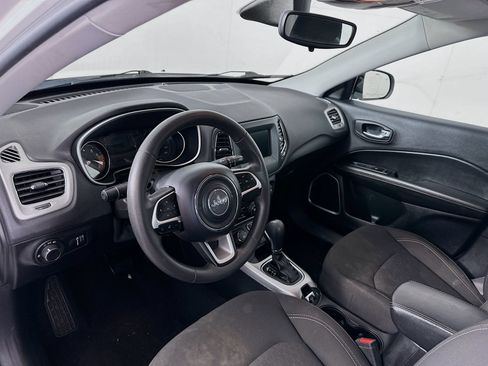 Used 2020 Jeep Compass Sport w/ Safety & Security Group AWD/4WD image 9
