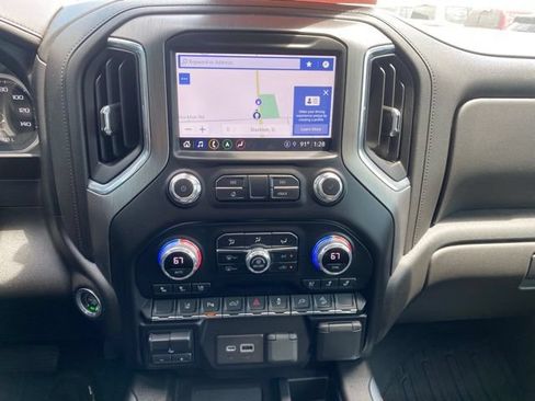 Used 2023 GMC Sierra 2500 Denali w/ Denali Ultimate Package AWD/4WD image 15