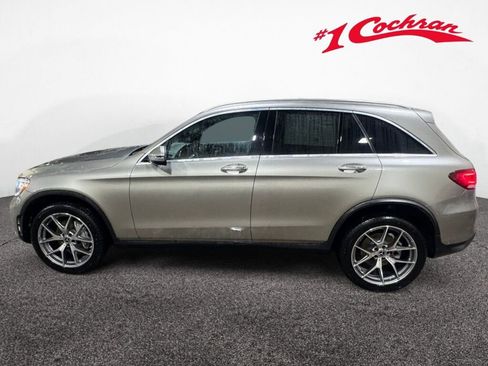 Used 2021 Mercedes-Benz GLC 300 4MATIC image 16