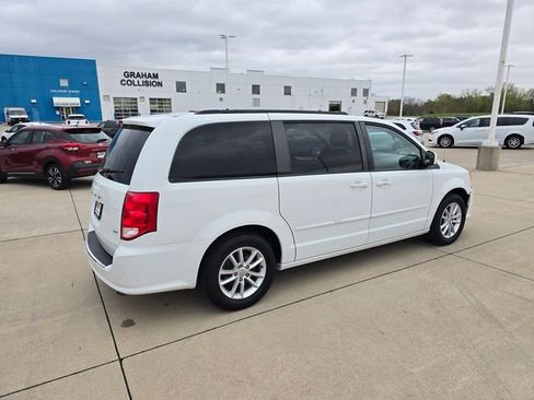 Used 2016 Dodge Grand Caravan SXT w/ Security Group FWD image 13