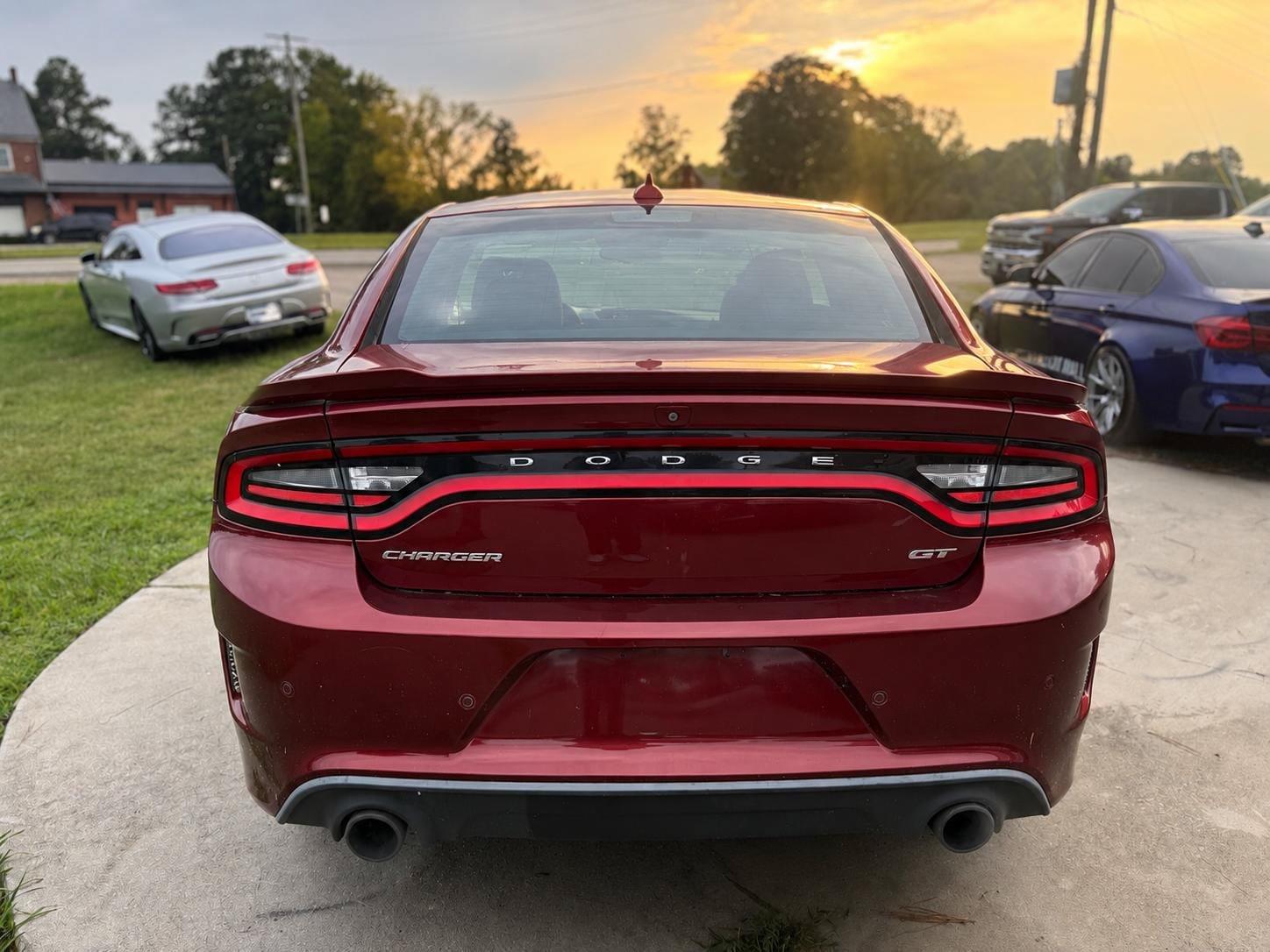 Used 2019 Dodge Charger GT RWD image 3