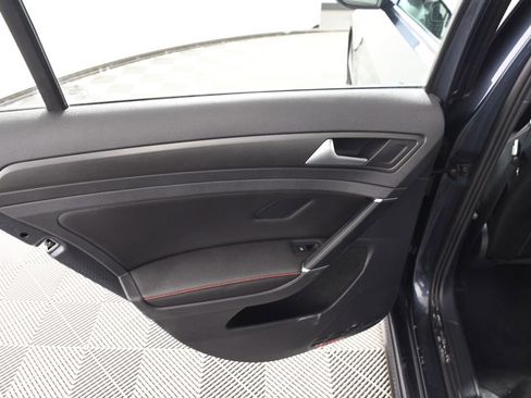 Used 2019 Volkswagen GTI SE FWD image 24