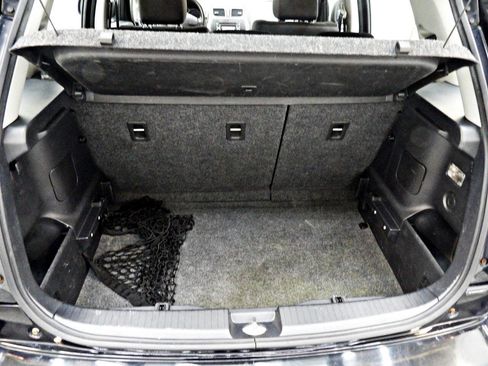 Used 2010 Suzuki SX4 Hatchback image 13