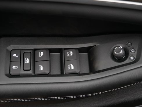 New 2026 Jeep Grand Cherokee L Limited AWD/4WD image 13