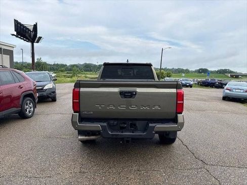 Certified 2024 Toyota Tacoma TRD Sport AWD/4WD image 38