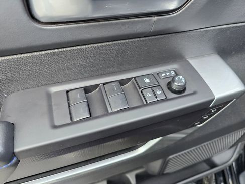 Used 2023 Toyota Tundra Platinum image 23