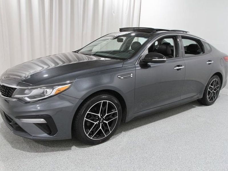 Used 2020 Kia Optima SE image 1