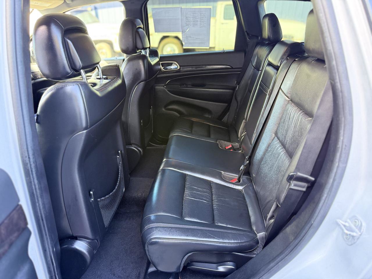 Used 2012 Jeep Grand Cherokee Laredo RWD image 13