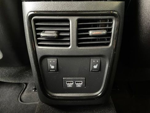 Used 2022 Dodge Charger GT w/ Plus Group RWD image 27