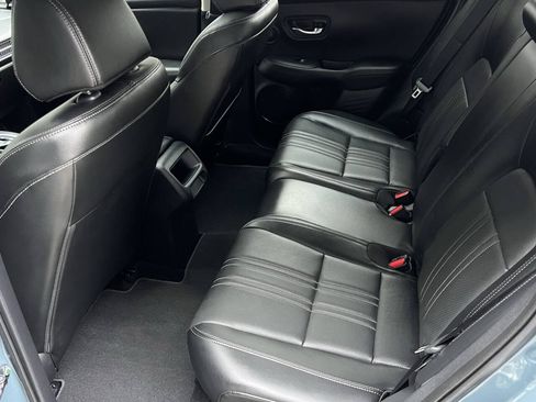 Used 2025 Honda HR-V EX-L image 17