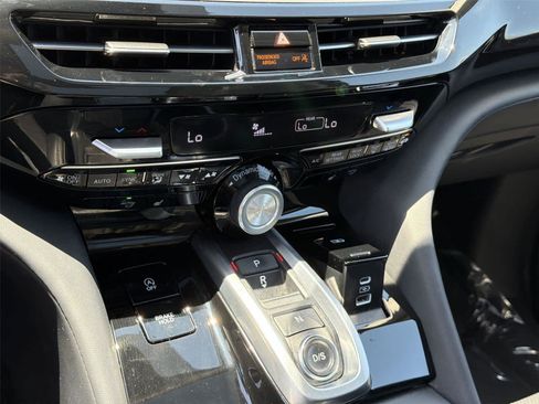 Used 2023 Acura MDX FWD w/ Technology Package image 37