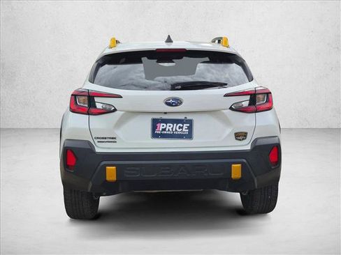 Used 2024 Subaru Crosstrek 2.5i Wilderness w/ Crosstrek Mirror Package AWD/4WD image 6
